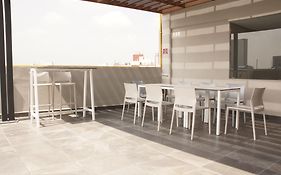 Isaaya Hotel Boutique By Wtc